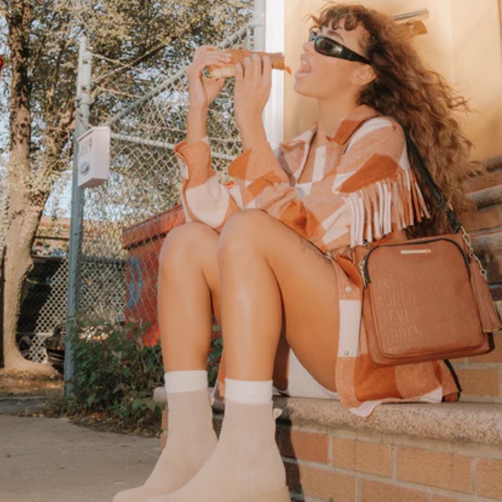 Steve Madden Hutch Sock booties